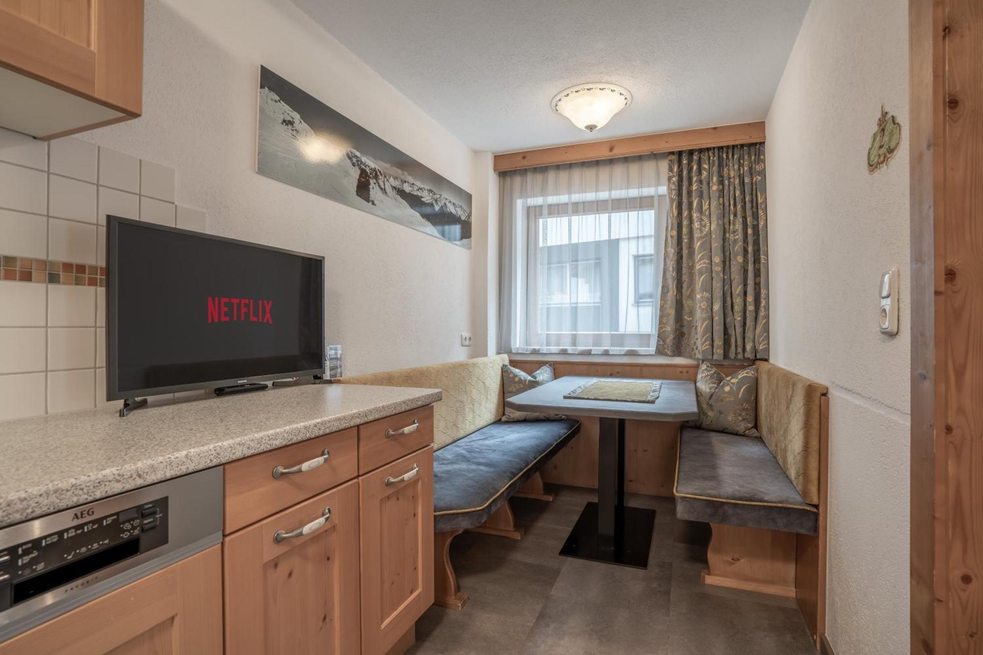 Huber Apartment